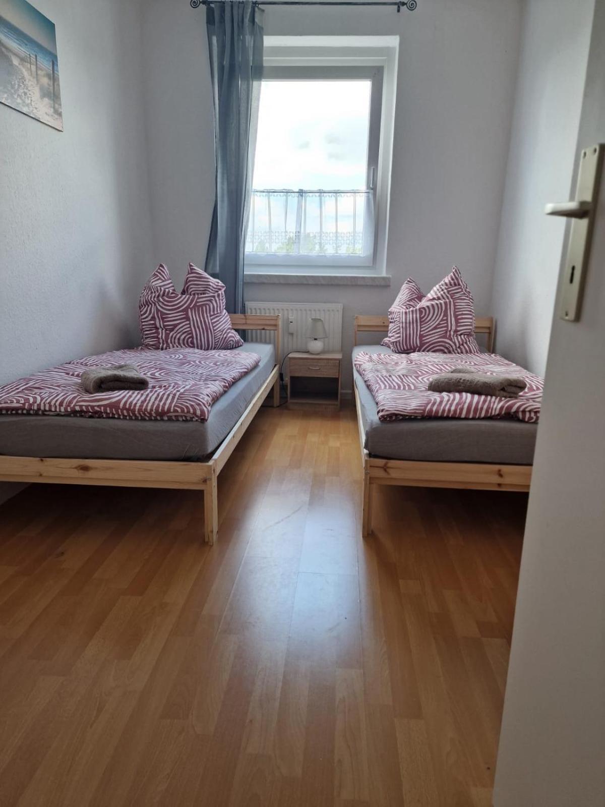 Elboase Mit Zwei Schlafzimmern Magdeburg Exterior foto